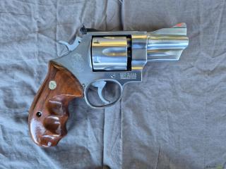 Smith & Wesson 624 .44 Special