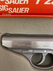 SIG-SAUER, P230 SL, 9mm Kurz (.380 ACP) Vollstahl made in Germany