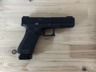 Glock 17 G5 mit Roni