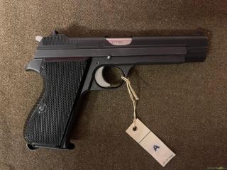 SIG-Sauer 220 9x19mm Parabellum/Luger/NATO