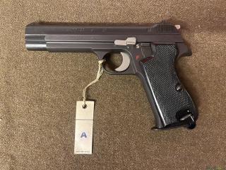 SIG-Sauer 210 9x19mm Parabellum/Luger/NATO