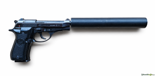 Beretta 84bb mit Schalldämpfer zu verkaufen