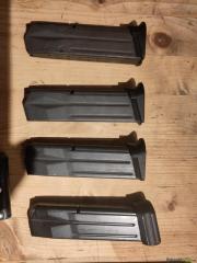 SIG-Sauer SP 2022 9x19mm Parabellum/Luger/NATO