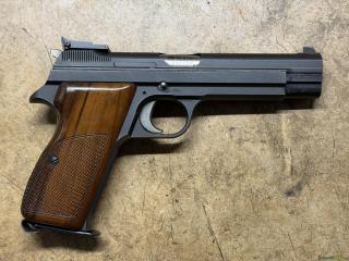 SIG-Sauer P210-6 / 9mm