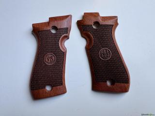 Beretta 84 Satz Hartholzgriffe