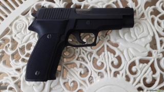SIG-Sauer P226 9mm Federal