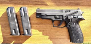 SIG-Sauer P226 9mm Federal