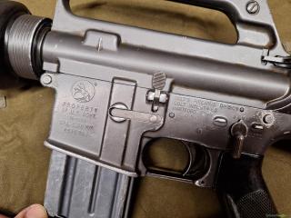 A vendre Colt M16 A1 original époque vietnam