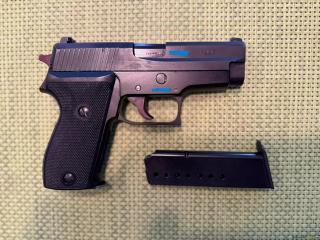 SIG-Sauer Verschiedene 9x19mm Parabellum/Luger/NATO
