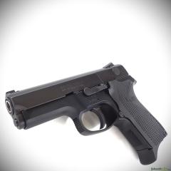 Smith & Wesson Model 6944 DAO cal. 9mmP