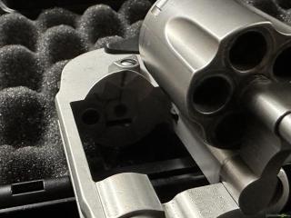 Smith & Wesson 638 Bodyguard Airweight, Kal. .38 Special +P .38 Special / 9x29mmR