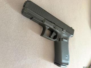 Glock 17 Gen. 5 – Hervorragender Zustand mit Performance Trigger Upgrade