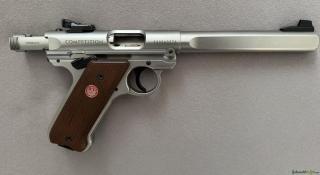 Ruger Mark IV Competition .22 LR, Top-Zustand, wie neu!