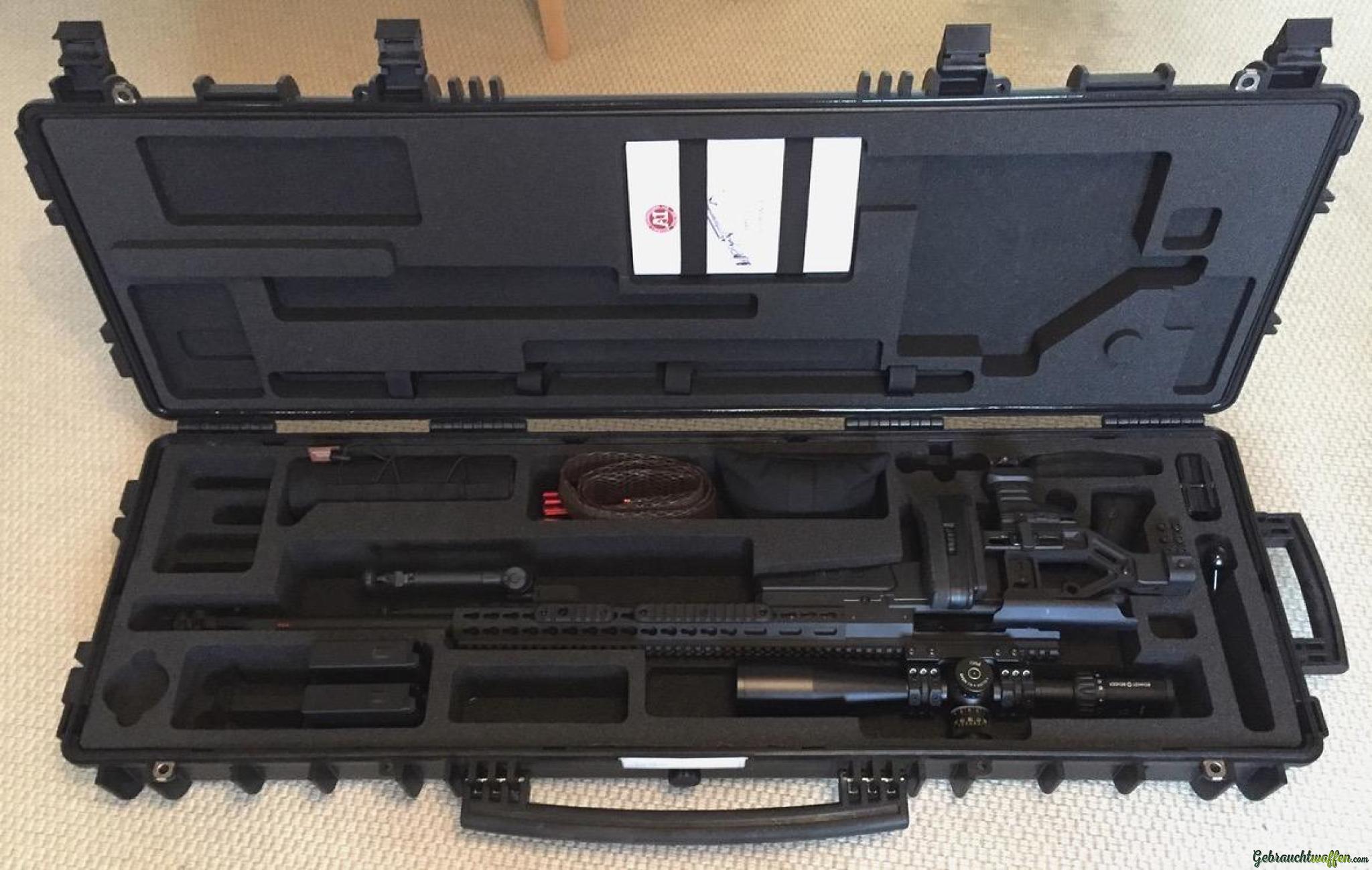 Accuracy International Transportkoffer mit eingeklappten Schaft für AX/AXMC — Bild 3