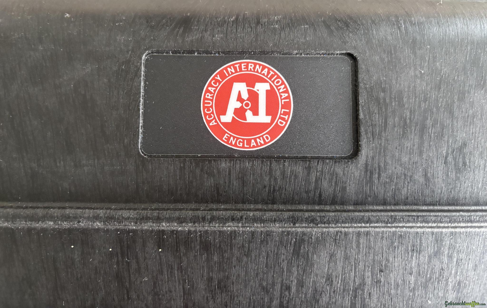 Accuracy International Transportkoffer mit eingeklappten Schaft für AX/AXMC — Bild 5