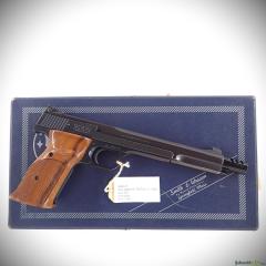 Smith & Wesson Model 41 ''The .22 Rimfire Target Pistol'' cal .22LR (1978)
