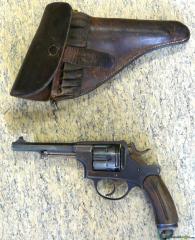 Revolver Armee 1882