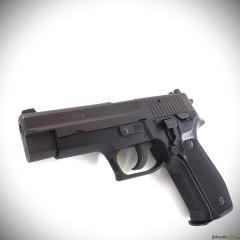 SIG-Sauer Model P226 cal. 9mmP (1995)