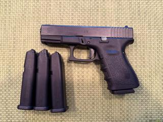 Glock 19 Gen 3 9x19mm Parabellum/Luger/NATO