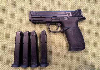Smith & Wesson M&P 9x19mm Parabellum/Luger/NATO