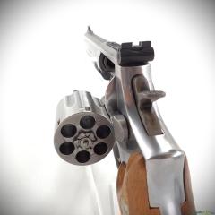 Smith & Wesson Model 686-5 cal. .357 Mag (1999)