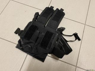 Oberschenkelplattform MOLLE mit MagTaschen