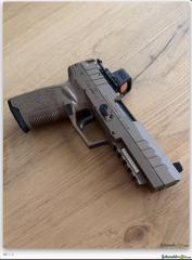 FN Five-seveN