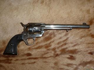 Colt SAA Frontier Six Shooter .44-40 Winchester /.44 WCF