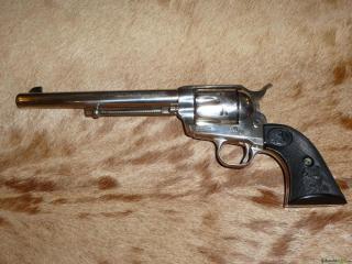 Colt SAA Frontier Six Shooter .44-40 Winchester /.44 WCF