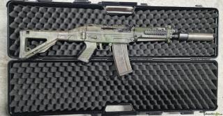 SIG-Sauer 553 ex-GI Genf Polizei 5.56x45mm NATO