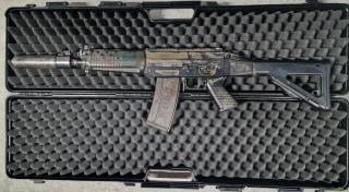 SIG-Sauer 553 ex-GI Genf Polizei 5.56x45mm NATO