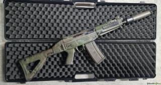 SIG-Sauer 553 ex-GI Genf Polizei 5.56x45mm NATO