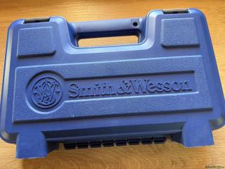 Smith & Wesson 617 .22 LR Long Rifle