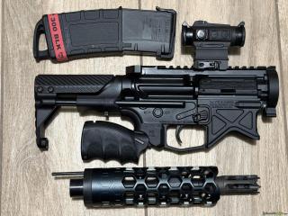 Battle Arms Development AR-15 TakeDown .300 BLK – Ultrakompakt & Holosun HS515CU
