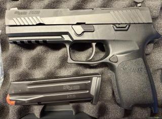 SIG-Sauer P320 9x19mm Parabellum/Luger/NATO