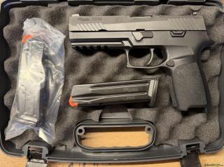 SIG-Sauer P320 9x19mm Parabellum/Luger/NATO