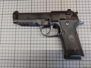 Beretta 92X FR 9x19mm Parabellum/Luger/NATO