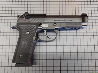 Beretta 92X FR 9x19mm Parabellum/Luger/NATO