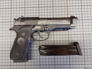 Beretta 92 A1 9x19mm Parabellum/Luger/NATO