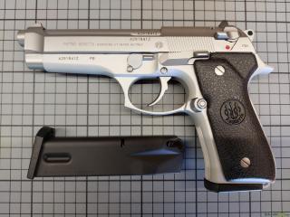 Beretta 92 FS Stainless Steel INOX 9x19mm Parabellum/Luger/NATO