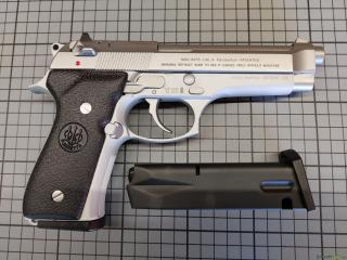 Beretta 92 FS Stainless Steel INOX 9x19mm Parabellum/Luger/NATO