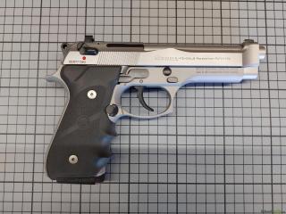 Beretta 92 FS BRIGADIER Stainless Steel INOX 9x19mm Parabellum/Luger/NATO