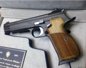 SIG Sauer P210
