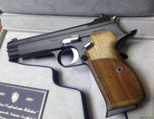 SIG Sauer P210