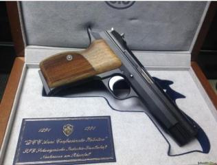 SIG Sauer P210