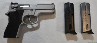 Smith & Wesson 6909 9x19mm Parabellum/Luger/NATO